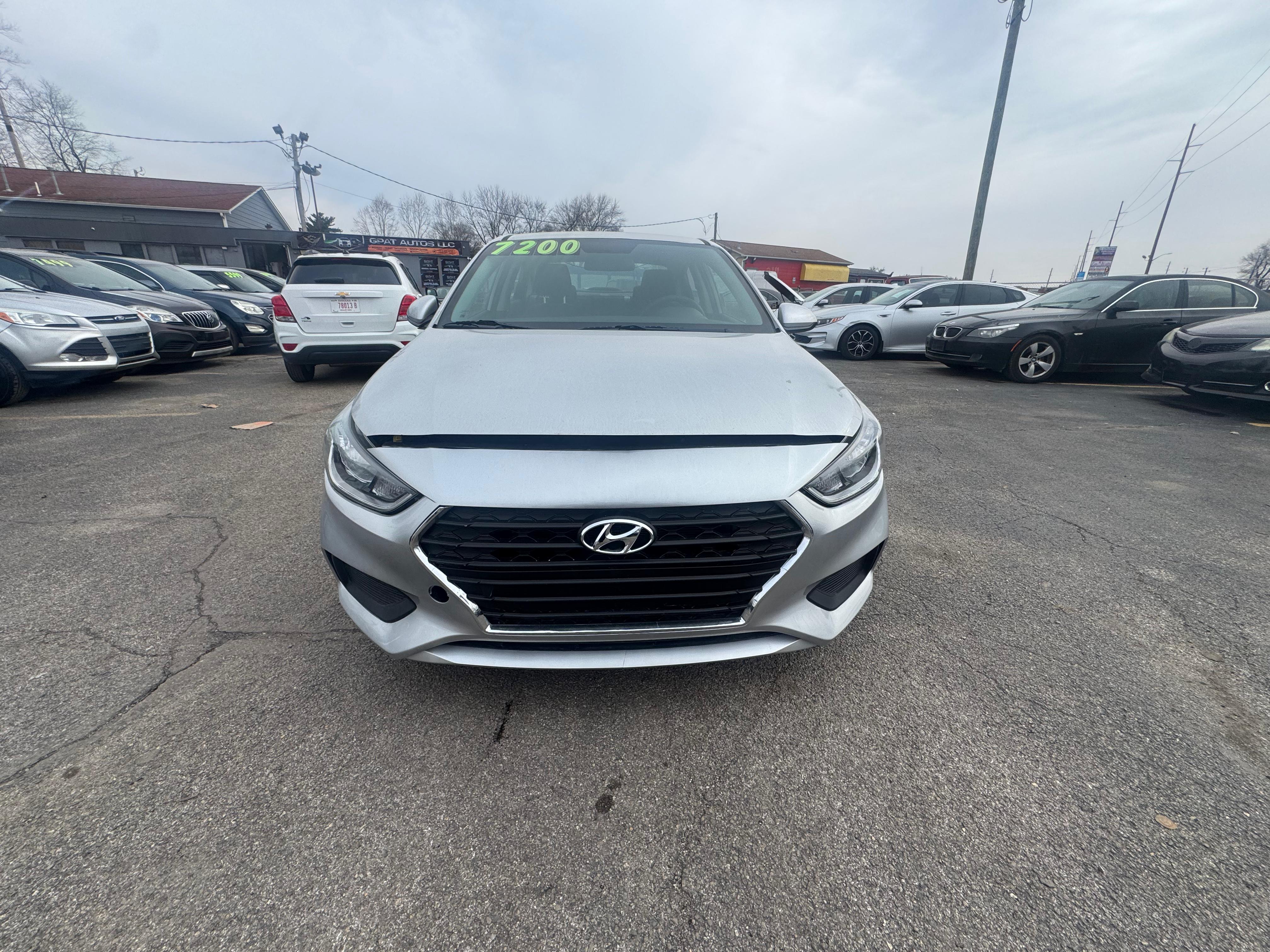 Hyundai Accent - Exterior View